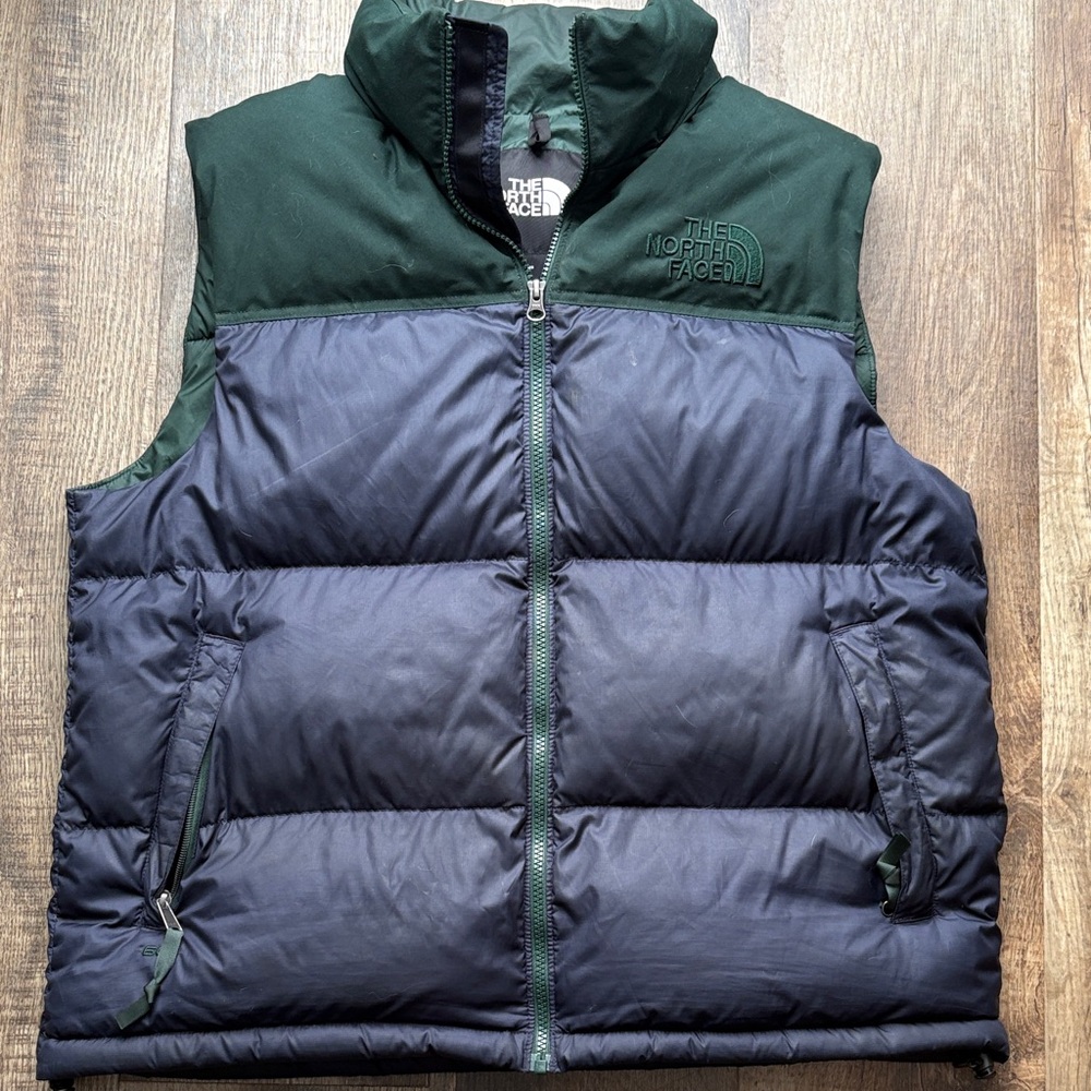 The North Face Men's Forest Green and Navy Vest